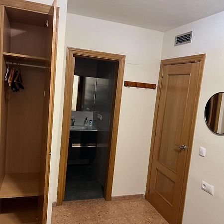 Habitacion Doble Con Bano Privado Leilighet Valencia Eksteriør bilde
